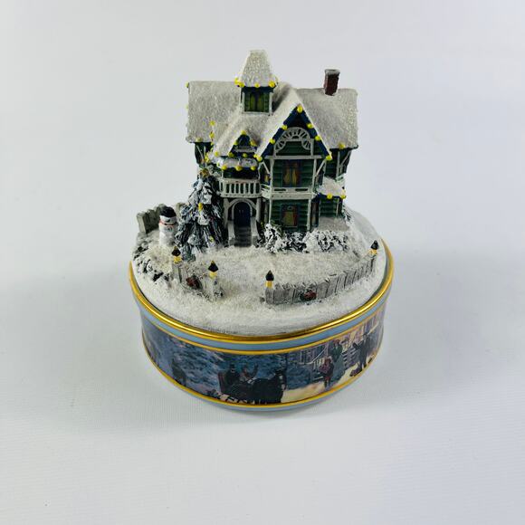 Victorian Christmas Thomas Kincade Warm Holiday Lights Lighted Music Box - Picture 1 of 4